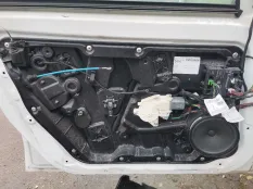 Стеклоподъемник передний левый Mercedes-Benz A-класс W176 (2012—2015)