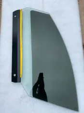 Стекло двери передней левой Mercedes-Benz CLS-класс AMG C219 рестайлинг (2008—2010)