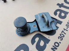 Замок капота Mercedes-Benz M-класс W164 (2005—2008)