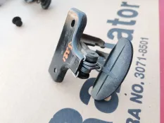 Замок капота Mercedes-Benz M-класс W164 (2005—2008)