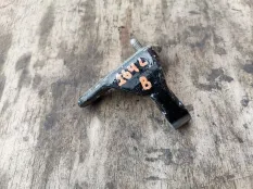 Петля двери передней левой верхняя Mercedes-Benz M-класс W164 (2005—2008)