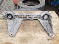 Кронштейн редуктора Mercedes-Benz V-класс W447 (2014—2025)