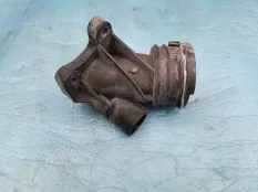 Фланец системы охлаждения Mercedes-Benz GLS-класс X166 (2015—2019)