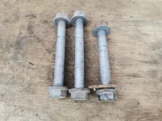 Болт Mercedes-Benz GL-класс X164 (2006—2009)