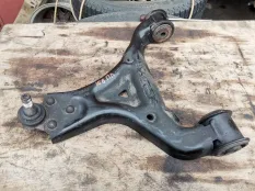 Рычаг передний левый Mercedes-Benz V-класс W447 рестайлинг (2019—2026)