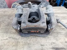 Суппорт задний правый Mercedes-Benz V-класс W447 рестайлинг (2019—2026)