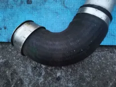 Патрубок интеркулера Mercedes-Benz E-класс W213/S213/C238/A238 (2016—2021)