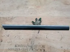 Молдинг задней правой двери Mercedes-Benz S-класс W220 (1998—2005)