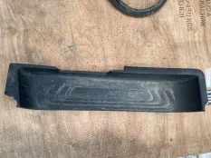 Накладка порога передняя правая Mercedes-Benz V-класс W447 рестайлинг (2019—2026)