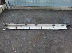 Кронштейн подножки Mercedes-Benz M-класс W164 (2005—2008)