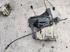 Замок двери Mercedes-Benz GL-класс X164 (2006—2009)