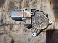 Моторчик стеклоподъемника переднний левый Mercedes-Benz GL-класс X164 (2006—2009)