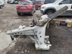 Четверть передняя левая Mercedes-Benz GL-класс X164 (2006—2009)