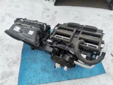 печка Voyah Dreamer I (2022—2026)