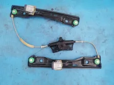 Стеклоподъемник передний левый Mercedes-Benz A-класс W176 (2012—2015)