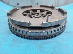 Двигатели и комплектующие Коленвалы, распредвалы и маховики Mercedes-Benz Sprinter