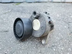 Натяжитель ремня Mercedes-Benz GLK-класс X204 рестайлинг (2012—2015)