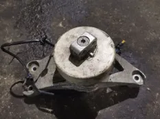 Подушка двигателя левая Mercedes-Benz S-класс W223 (2020—2026)