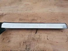 Накладка порога (внутренняя) Mercedes-Benz S-класс W221 (2005—2009)