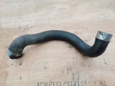 Патрубок интеркулера Mercedes-Benz E-класс W212/S212/C207/A207 (2009—2013)