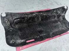 Обшивка крышки багажника Lexus IS II рестайлинг (2008—2010)