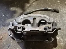 Суппорт тормозной Mercedes-Benz M-класс W166 (2011—2015)