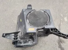 Сабвуфер Mercedes-Benz GL-класс X164 (2006—2009)