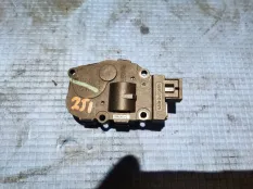 мотор заслонки печки направления воздуха Mercedes-Benz R-класс W251 рестайлинг (2007—2010)