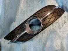 Накладка противотуманной фары Mercedes-Benz B-класс W245 (2005—2009)