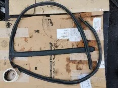 Уплотнитель двери Mercedes-Benz Vito W639 (2003—2010)