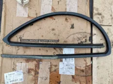 направляющая стекла Mercedes-Benz Vito W639 (2003—2010)