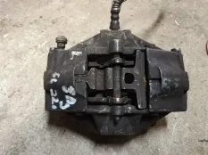 Суппорт задний левый Mercedes-Benz S-класс W220 (1998—2005)