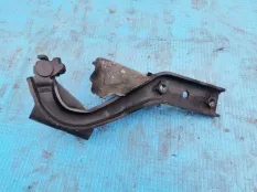 крепление капота Mercedes-Benz V-класс W447 (2014—2025)