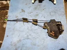 Замок двери Lexus IS II рестайлинг (2008—2010)