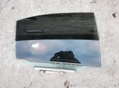 Стекло боковое Lexus IS II рестайлинг (2008—2010)