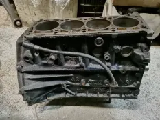 Блок цилиндров Mercedes-Benz E-класс W210/S210 (1995—1999)