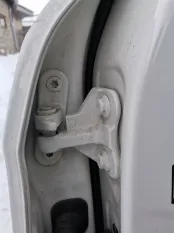 Петля двери задней правой верхняя Mercedes-Benz A-класс W176 (2012—2015)