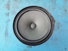 Динамик Mercedes-Benz A-класс W176 (2012—2015)