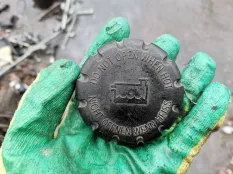 Крышка расширительного бачка Mercedes-Benz E-класс W212/S212/C207/A207 (2009—2013)