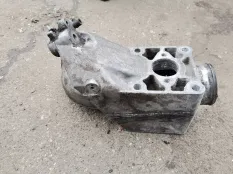 Кронштейн опоры двигателя Mercedes-Benz Vito W639 (2003—2010)