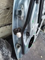 кронштейн двери Lexus IS II рестайлинг (2008—2010)