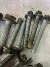 Болт Mercedes-Benz V-класс W447 (2014—2025)