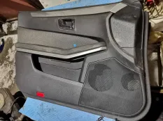 Обшивка двери Mercedes-Benz E-класс W212/S212/C207/A207 (2009—2013)