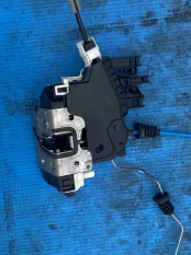 Замок двери Mercedes-Benz A-класс W176 (2012—2015)