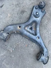 Рычаг передний левый Mercedes-Benz V-класс W447 (2014—2025)