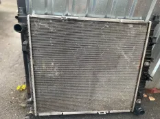 радиатор охлаждения двигателя Mercedes-Benz M-класс W166 (2011—2015)