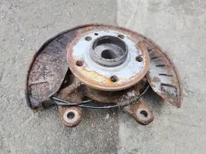 Кулак передний правый Mercedes-Benz Vito W639 (2003—2010)