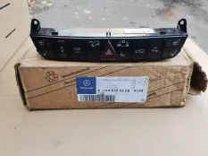 кнопка, блок кнопок Mercedes-Benz M-класс W164 (2005—2008)