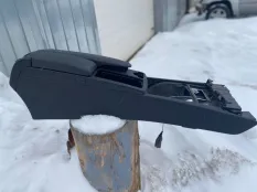 Подлокотник Mercedes-Benz E-класс W212/S212/C207/A207 (2009—2013)