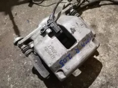 Суппорт передний правый Mercedes-Benz C-класс W205/S205/C205/A205 (2014—2018)